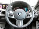 2シリーズ M235i xDriveグランクーペ MプラスPKG アダプティブサスペンション ヘッドアップディスプレイ ブラックレザーシート レーンディパーチャーウォーニング アクティブクルコン コンフォートアクセス コーナーセンサー LEDライト(8枚目)