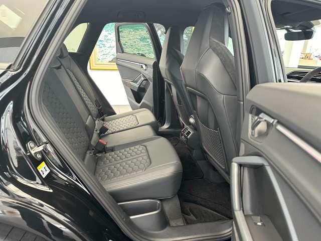 RS Q3 ベースグレード スポーツエキゾースト/ダンピングコントロースサス/マットチタングレー21インチアルミ/カーボンミラー/レッドキャリパー/デコラティブパネルカーボン/ファインナッパレザー/マトリクスLED/禁煙車(38枚目)