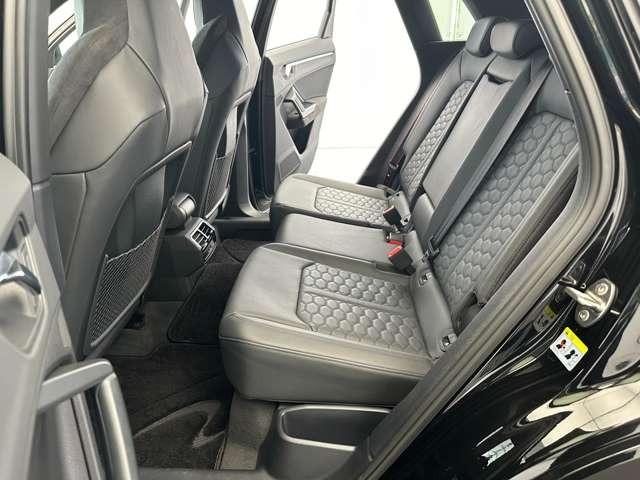 RS Q3 ベースグレード スポーツエキゾースト/ダンピングコントロースサス/マットチタングレー21インチアルミ/カーボンミラー/レッドキャリパー/デコラティブパネルカーボン/ファインナッパレザー/マトリクスLED/禁煙車(40枚目)
