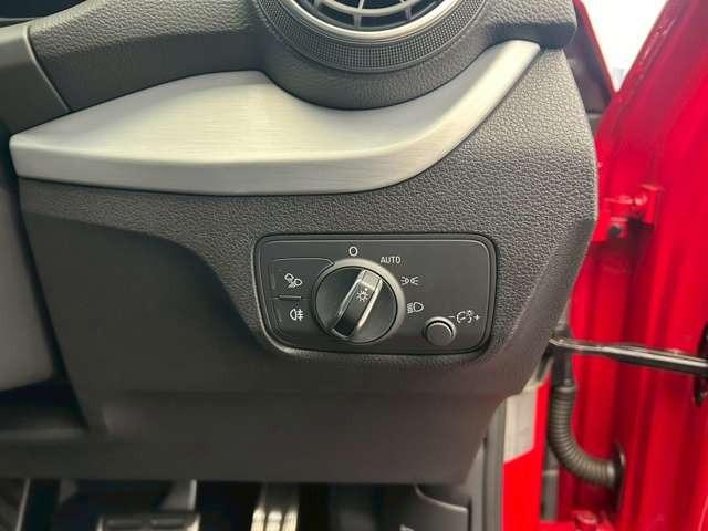 AUDI Q2 30TFSI SPORT