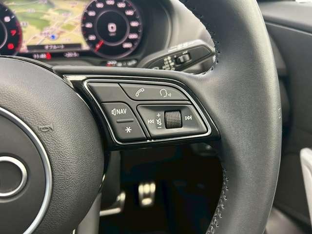 AUDI Q2 30TFSI SPORT