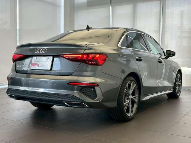 Ａ３セダン ３０ＴＦＳＩ　Ｓライン　認定中古車　パーシャルレザー・コンビニエンスアシスタンス・ナビパッケージ・テクノロジーパッケージ・マトリクスＬＥＤ・電動シート・ナビ・フルセグ・バックカメラ・障害物センサー・禁煙車（6枚目）