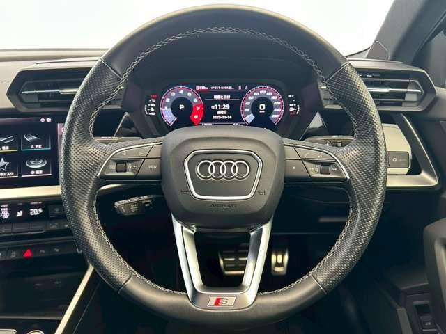 Ａ３セダン ３０ＴＦＳＩ　Ｓライン　認定中古車　パーシャルレザー・コンビニエンスアシスタンス・ナビパッケージ・テクノロジーパッケージ・マトリクスＬＥＤ・電動シート・ナビ・フルセグ・バックカメラ・障害物センサー・禁煙車（10枚目）