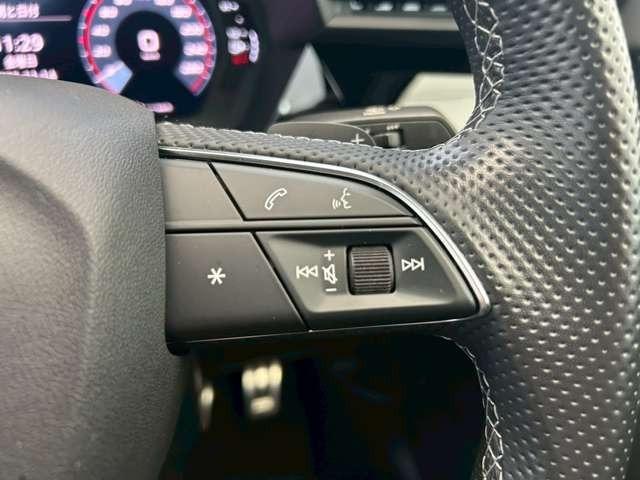 Ａ３セダン ３０ＴＦＳＩ　Ｓライン　認定中古車　パーシャルレザー・コンビニエンスアシスタンス・ナビパッケージ・テクノロジーパッケージ・マトリクスＬＥＤ・電動シート・ナビ・フルセグ・バックカメラ・障害物センサー・禁煙車（29枚目）