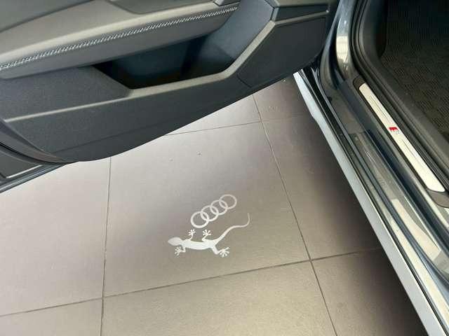 Ａ３セダン ３０ＴＦＳＩ　Ｓライン　認定中古車　パーシャルレザー・コンビニエンスアシスタンス・ナビパッケージ・テクノロジーパッケージ・マトリクスＬＥＤ・電動シート・ナビ・フルセグ・バックカメラ・障害物センサー・禁煙車（50枚目）