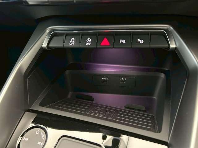 Ａ３セダン ３０ＴＦＳＩ　Ｓライン　認定中古車　パーシャルレザー・コンビニエンスアシスタンス・ナビパッケージ・テクノロジーパッケージ・マトリクスＬＥＤ・電動シート・ナビ・フルセグ・バックカメラ・障害物センサー・禁煙車（64枚目）