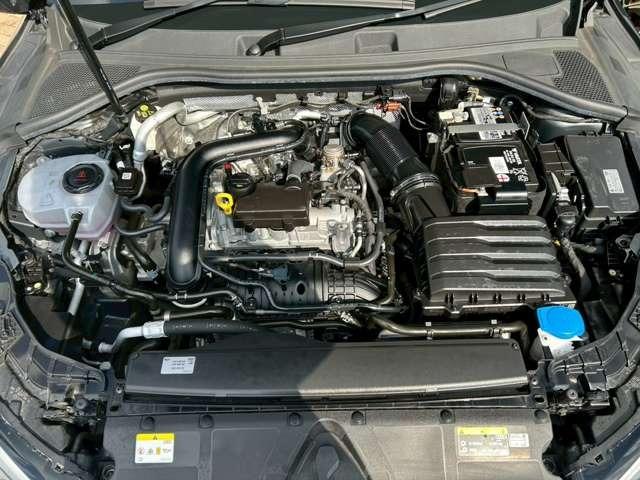 Ａ３セダン ３０ＴＦＳＩ　Ｓライン　認定中古車　パーシャルレザー・コンビニエンスアシスタンス・ナビパッケージ・テクノロジーパッケージ・マトリクスＬＥＤ・電動シート・ナビ・フルセグ・バックカメラ・障害物センサー・禁煙車（66枚目）