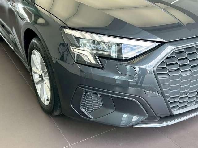 Ａ３ スポーツバック３０ＴＦＳＩ　認定中古車　コンビニエンスアシスタンスパッケージ　ナビパッケージ　ＬＥＤヘッドライト　シートヒーター　ナビ　フルセグＴＶ　バックカメラ　ミュージックプレイヤー接続（40枚目）