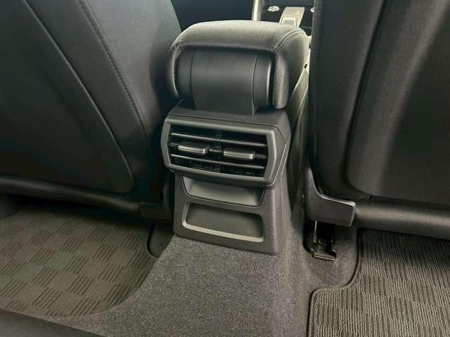 Ａ３ スポーツバック３０ＴＦＳＩ　認定中古車　コンビニエンスアシスタンスパッケージ　ナビパッケージ　ＬＥＤヘッドライト　シートヒーター　ナビ　フルセグＴＶ　バックカメラ　ミュージックプレイヤー接続（43枚目）