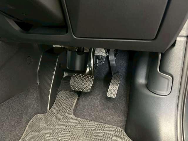 Ａ３ スポーツバック３０ＴＦＳＩ　認定中古車　コンビニエンスアシスタンスパッケージ　ナビパッケージ　ＬＥＤヘッドライト　シートヒーター　ナビ　フルセグＴＶ　バックカメラ　ミュージックプレイヤー接続（48枚目）