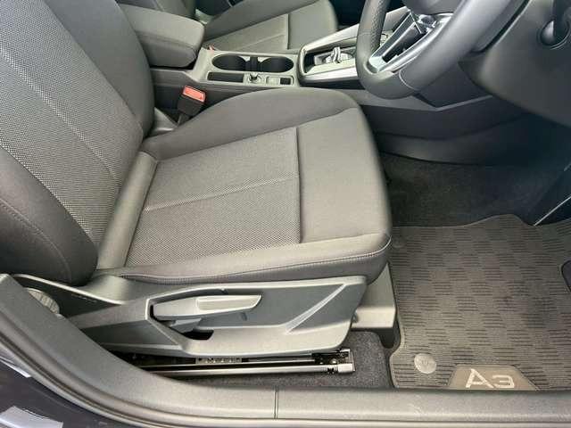 Ａ３ スポーツバック３０ＴＦＳＩ　認定中古車　コンビニエンスアシスタンスパッケージ　ナビパッケージ　ＬＥＤヘッドライト　シートヒーター　ナビ　フルセグＴＶ　バックカメラ　ミュージックプレイヤー接続（49枚目）