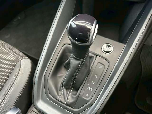 Ａ１スポーツバック ２５ＴＦＳＩ　Ｓライン　認定中古車　ＬＥＤヘッドライト　シートヒーター　ナビ　フルセグＴＶ　バックカメラ　ミュージックプレイヤー接続　アダプティブクルーズコントロール　車線キープアシスト　禁煙車（47枚目）