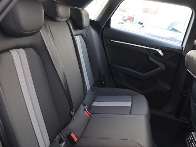 Ａ３ スポーツバック３０ＴＦＳＩアドバンスド　認定中古車　禁煙車　ワンオーナー　フロントパワーシート　ＬＥＤヘッドライト　レーンキープ　前後パーキングセンサー　シートヒーター　バーチャルコクピット（22枚目）