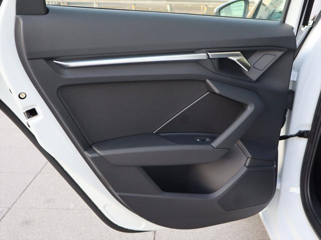 Ａ３ スポーツバック３０ＴＦＳＩアドバンスド　認定中古車　禁煙車　ワンオーナー　フロントパワーシート　ＬＥＤヘッドライト　レーンキープ　前後パーキングセンサー　シートヒーター　バーチャルコクピット（51枚目）