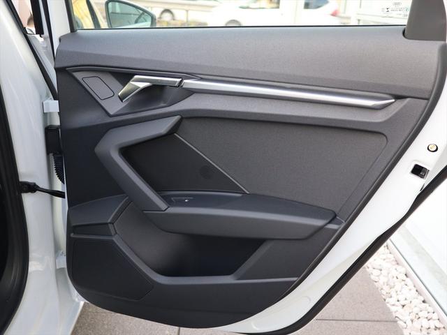 Ａ３ スポーツバック３０ＴＦＳＩアドバンスド　認定中古車　禁煙車　ワンオーナー　フロントパワーシート　ＬＥＤヘッドライト　レーンキープ　前後パーキングセンサー　シートヒーター　バーチャルコクピット（52枚目）