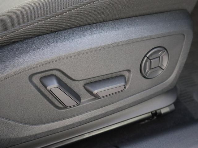 Ａ３ スポーツバック３０ＴＦＳＩアドバンスド　認定中古車　禁煙車　ワンオーナー　フロントパワーシート　ＬＥＤヘッドライト　レーンキープ　前後パーキングセンサー　シートヒーター　バーチャルコクピット（61枚目）