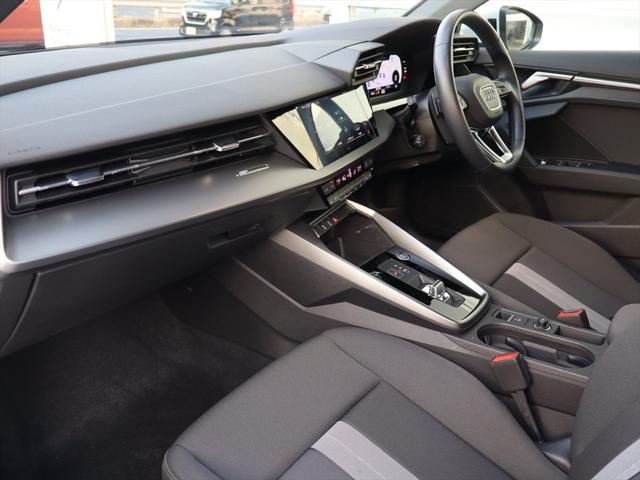Ａ３ スポーツバック３０ＴＦＳＩアドバンスド　認定中古車　禁煙車　ワンオーナー　フロントパワーシート　ＬＥＤヘッドライト　レーンキープ　前後パーキングセンサー　シートヒーター　バーチャルコクピット（72枚目）