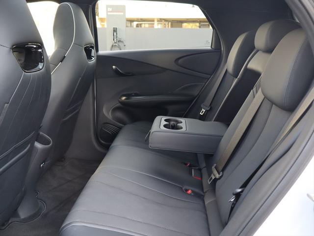 ドルフィン ベースグレード（77枚目）