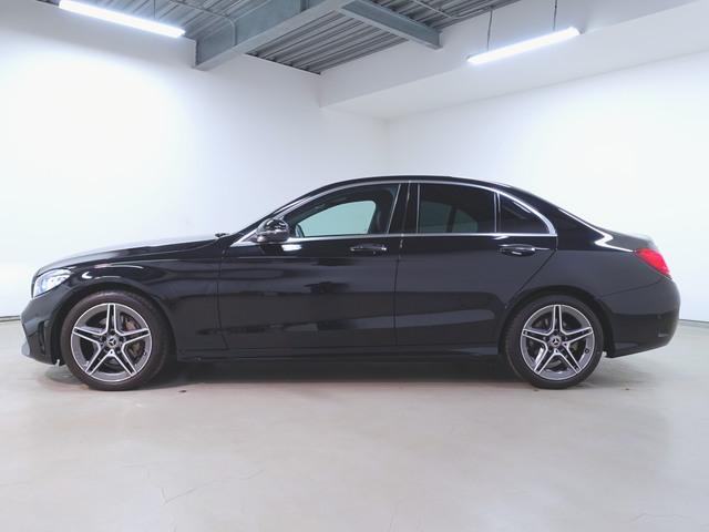 Ｃクラス Ｃ２００　ローレウスエディション　スポーツプラスパッケージ　Ｂｌｕｅｔｏｏｔｈ接続　ＥＴＣ　ＬＥＤヘッドライト　ＴＶ　アイドリングストップ　クルーズコントロール　コネクテッド機能　シートヒーター　トランクスルー　ナビ　バックモニター（4枚目）