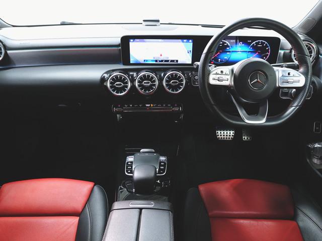 Ａクラスセダン Ａ２５０　４マチック　セダン　ナビゲーションパッケージ　ＡＭＧライン　ＡＭＧレザーエクスクルーシブパッケージ　アドバンスドパッケージ　Ｂｌｕｅｔｏｏｔｈ接続　ＥＴＣ　ＬＥＤヘッドライト　ＴＶ　アイドリングストップ（12枚目）