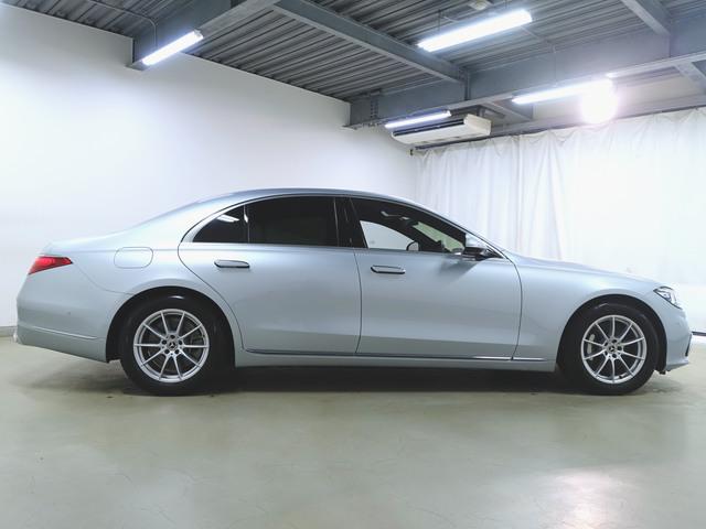 Ｓクラス Ｓ５００　４マチック　ＡＲヘッドアップディスプレイ　３Ｄディスプレイ　Ｂｌｕｅｔｏｏｔｈ接続　ＥＴＣ　ＬＥＤヘッドライト　ＴＶ　アイドリングストップ　クルーズコントロール　コネクテッド機能　サイドカメラ　シートヒーター　ナビ　バックモニター（8枚目）