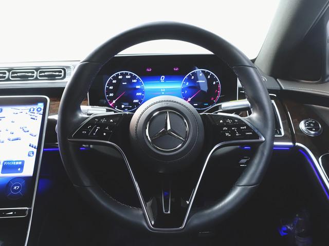 Ｓクラス Ｓ５００　４マチック　ＡＲヘッドアップディスプレイ　３Ｄディスプレイ　Ｂｌｕｅｔｏｏｔｈ接続　ＥＴＣ　ＬＥＤヘッドライト　ＴＶ　アイドリングストップ　クルーズコントロール　コネクテッド機能　サイドカメラ　シートヒーター　ナビ　バックモニター（13枚目）