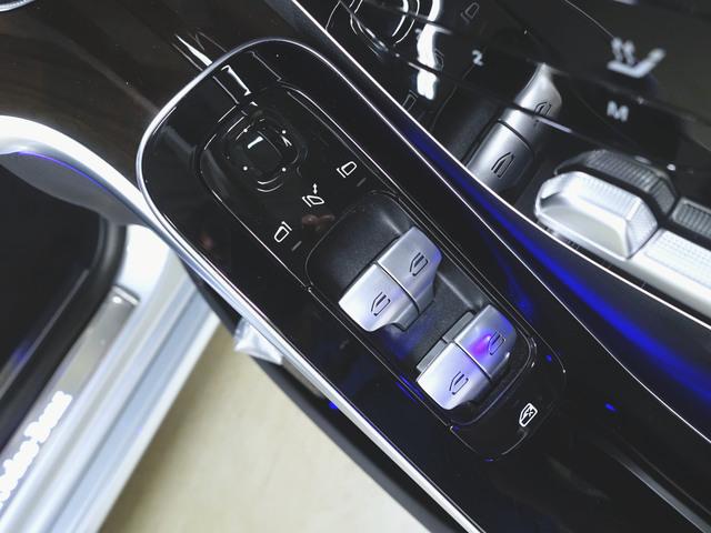 Ｓクラス Ｓ５００　４マチック　ＡＲヘッドアップディスプレイ　３Ｄディスプレイ　Ｂｌｕｅｔｏｏｔｈ接続　ＥＴＣ　ＬＥＤヘッドライト　ＴＶ　アイドリングストップ　クルーズコントロール　コネクテッド機能　サイドカメラ　シートヒーター　ナビ　バックモニター（20枚目）