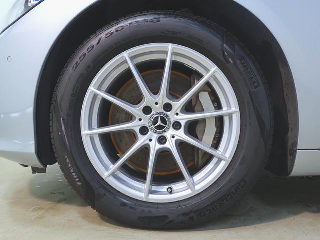 Ｓクラス Ｓ５００　４マチック　ＡＲヘッドアップディスプレイ　３Ｄディスプレイ　Ｂｌｕｅｔｏｏｔｈ接続　ＥＴＣ　ＬＥＤヘッドライト　ＴＶ　アイドリングストップ　クルーズコントロール　コネクテッド機能　サイドカメラ　シートヒーター　ナビ　バックモニター（28枚目）