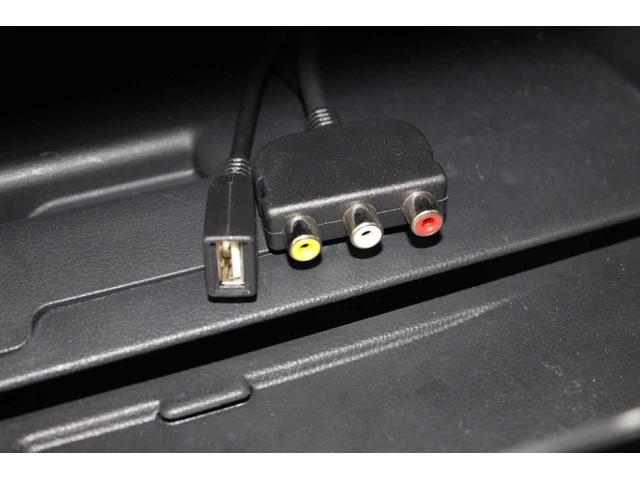 ＴＳＩハイライン　前車追従機能　地デジナビ　リヤカメラ　ＥＴＣ　ＣＤ／ＤＶＤ再生可能　ブルートゥース機能　ＬＥＤヘッドライト　禁煙車　フルオートエアコン　キーレス　純正アルミホイール　シートヒーター　認定保証一年付(33枚目)