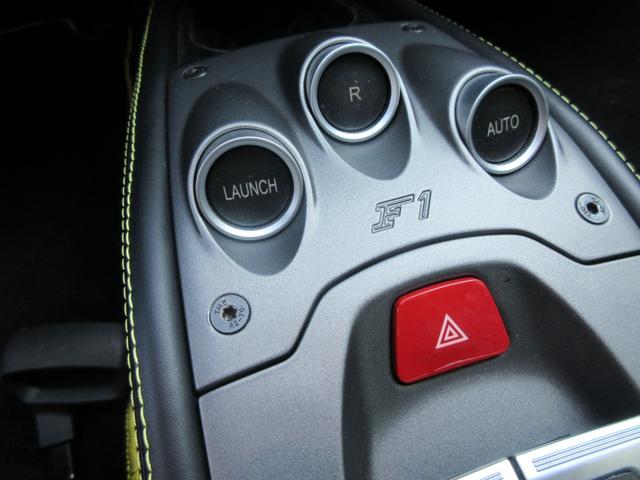 ４５８スパイダー ベースグレード　黒革　イエローステッチ（30枚目）