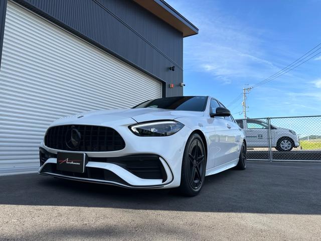 Ｃクラス Ｃ２００アバンギャルド　ＡＭＧライン　ベーシックパッケージ　パノラミックスライディングルーフ　ＡＲナビゲーション　３６０度カメラ　ヘッドアップディスプレイ　メモリー付パワーシート　シートヒーター　ＥＴＣ２．０　前後ドラレコ（5枚目）