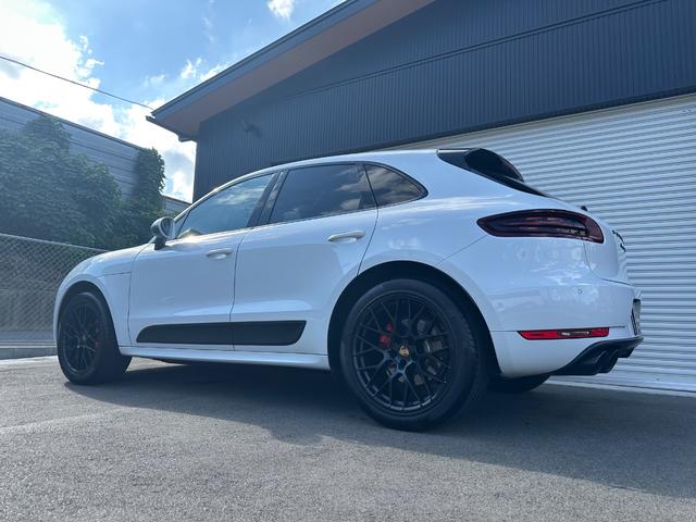 マカン マカンＧＴＳ　マカンＧＴＳ（５名）スポーツクロノＰＫＧ　スポエグ　ハーフレザーシート　シートヒーター　メモリ機能付パワーシート　パワーリアゲート　ＥＴＣ　　Ｂｌｕｅｔｏｏｔｈ（7枚目）