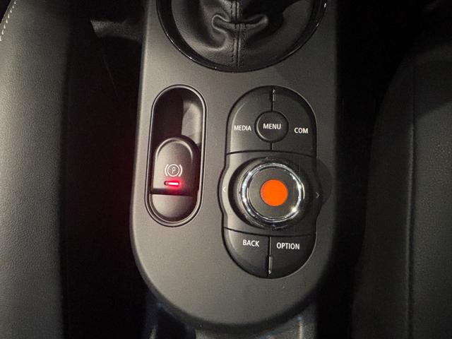 ＭＩＮＩ クーパー　ＢＣ付き・ＬＥＤライト・後期型・クラシックトリム（26枚目）