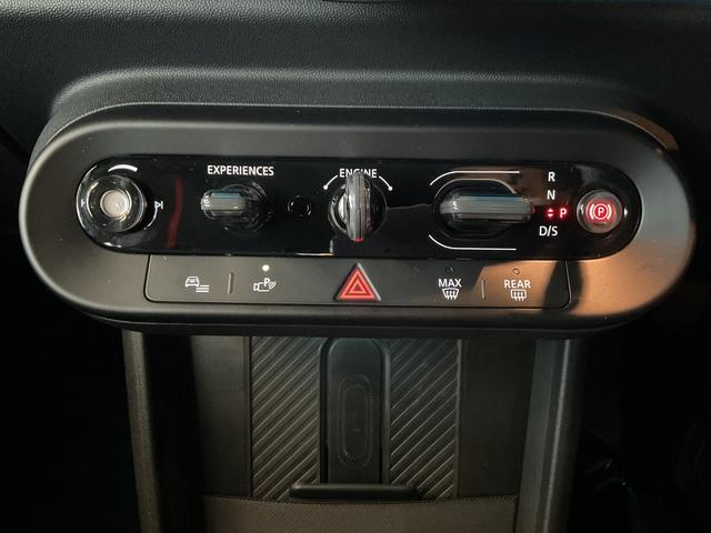 ＭＩＮＩ クーパーＳ　ジョン・クーパー・ワークス・トリム　ＢＣ付き・電動シート付・１７インチブラックアルミホイール（15枚目）