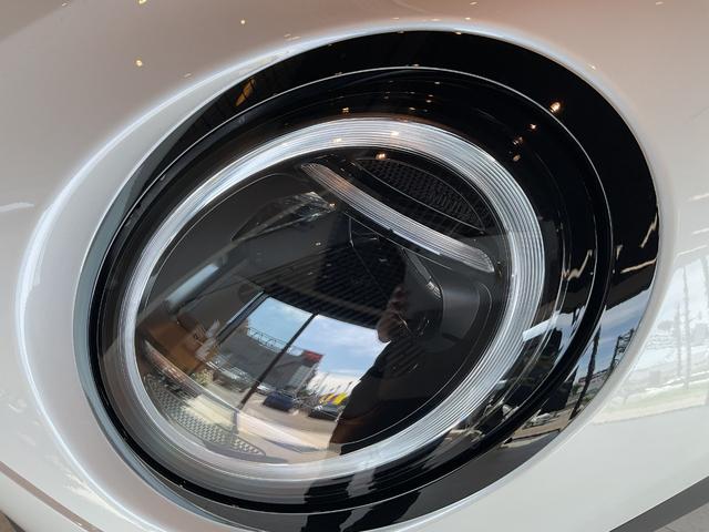 MINI クーパーS コンバーチブル フェイバリット・トリム BC付き・シートヒーター付・有機ELディスプレイ付・18インチAW・MINIYOURSソフトトップ(7枚目)