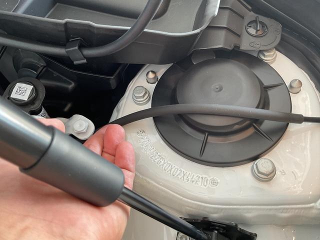 MINI クーパーS コンバーチブル フェイバリット・トリム BC付き・シートヒーター付・有機ELディスプレイ付・18インチAW・MINIYOURSソフトトップ(12枚目)