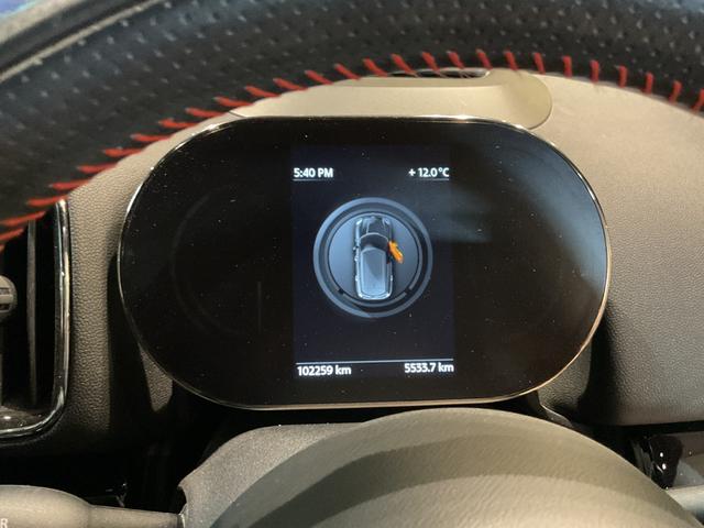 MINI ジョンクーパーワークス クロスオーバー 後期型・ワンオーナー・19インチAW・純正HDDナビ(8枚目)