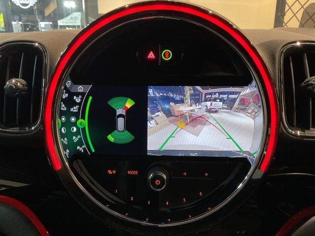 MINI ジョンクーパーワークス クロスオーバー 後期型・ワンオーナー・19インチAW・純正HDDナビ(10枚目)