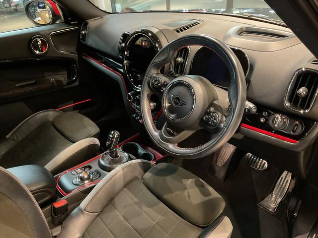 MINI ジョンクーパーワークス クロスオーバー 後期型・ワンオーナー・19インチAW・純正HDDナビ(11枚目)