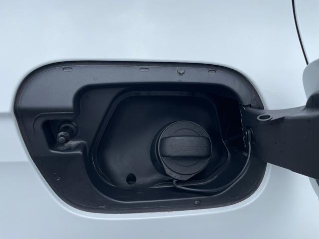 Ｔ－クロス ＴＳＩ　アクティブ　当社試乗車（12枚目）