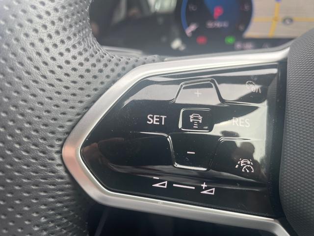 ゴルフ TDI Rライン プラチナムエディション(15枚目)