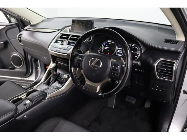 ＮＸ ＮＸ３００ｈ　ドライブレコーダー　バックカメラ　クリアランスソナー　オートクルーズコントロール　パワーシート　ナビ　オートライト　ＬＥＤヘッドランプ　アルミホイール　スマートキー　アイドリングストップ（11枚目）
