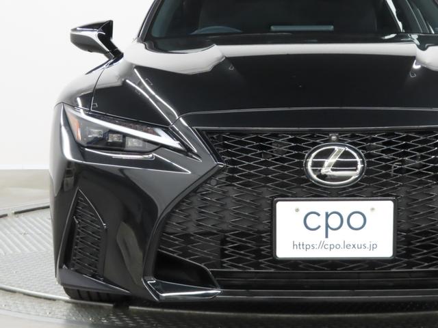 ＩＳ ＩＳ５００　Ｆスポーツパフォーマンス　ＥＴＣ　クリアランスソナー　レーンアシスト　オートクルーズコントロール　衝突被害軽減システム　全周囲カメラ　ナビ　アルミホイール　オートマチックハイビーム　オートライト　ＬＥＤヘッドランプ　ＡＴ（7枚目）