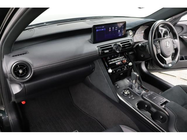 ＩＳ ＩＳ５００　Ｆスポーツパフォーマンス　ＥＴＣ　クリアランスソナー　レーンアシスト　オートクルーズコントロール　衝突被害軽減システム　全周囲カメラ　ナビ　アルミホイール　オートマチックハイビーム　オートライト　ＬＥＤヘッドランプ　ＡＴ（9枚目）