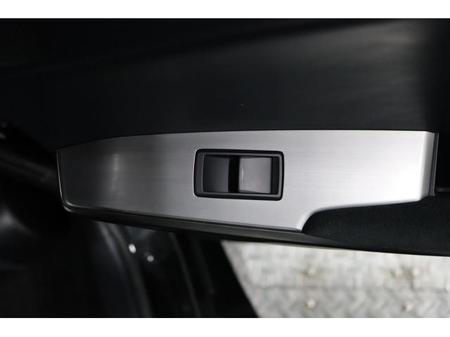 ＩＳ ＩＳ５００　Ｆスポーツパフォーマンス　ＥＴＣ　クリアランスソナー　レーンアシスト　オートクルーズコントロール　衝突被害軽減システム　全周囲カメラ　ナビ　アルミホイール　オートマチックハイビーム　オートライト　ＬＥＤヘッドランプ　ＡＴ（16枚目）