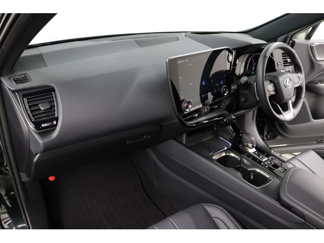 NX NX350h Fスポーツ バックカメラ フロントカメラ クリアランスソナー オートクルーズコントロール レーンアシスト パワーシート パークアシスト 衝突被害軽減システム サンルーフ ナビ LEDヘッドランプ アルミホイール(9枚目)