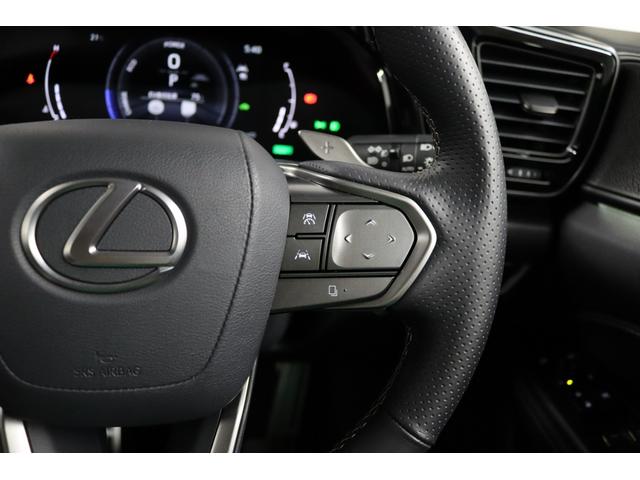 NX NX350h Fスポーツ バックカメラ フロントカメラ クリアランスソナー オートクルーズコントロール レーンアシスト パワーシート パークアシスト 衝突被害軽減システム サンルーフ ナビ LEDヘッドランプ アルミホイール(19枚目)