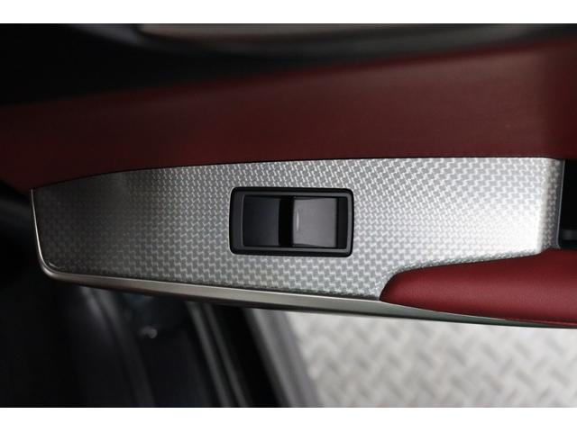 ＩＳ ＩＳ３００ｈ　Ｆスポーツ　ＥＴＣ　クリアランスソナー　レーンアシスト　オートクルーズコントロール　衝突被害軽減システム　バックカメラ　ナビ　ＴＶ　アルミホイール　オートマチックハイビーム　オートライト　ＬＥＤヘッドランプ（16枚目）