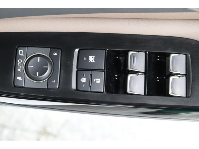 ES ES300h バージョンL クリアランスソナー レーンアシスト オートクルーズコントロール 衝突被害軽減システム ナビ アルミホイール オートマチックハイビーム オートライト LEDヘッドランプ サンルーフ CVT(13枚目)