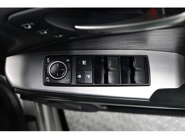 ＩＳ ＩＳ５００　Ｆスポーツパフォーマンス　ドライブレコーダー　クリアランスソナー　レーンアシスト　オートクルーズコントロール　衝突被害軽減システム　バックカメラ　フロントカメラ　アルミホイール　オートマチックハイビーム　ＬＥＤヘッドランプ（13枚目）